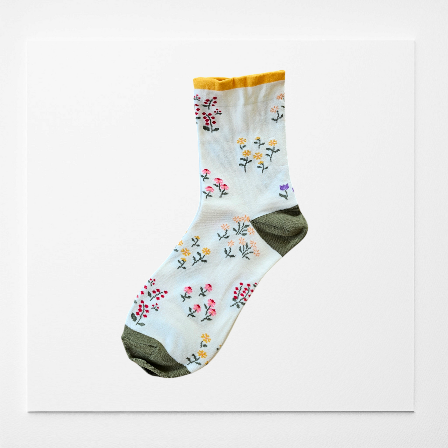 Flower Pattern Women’s Cotton Socks [4 Colours available]
