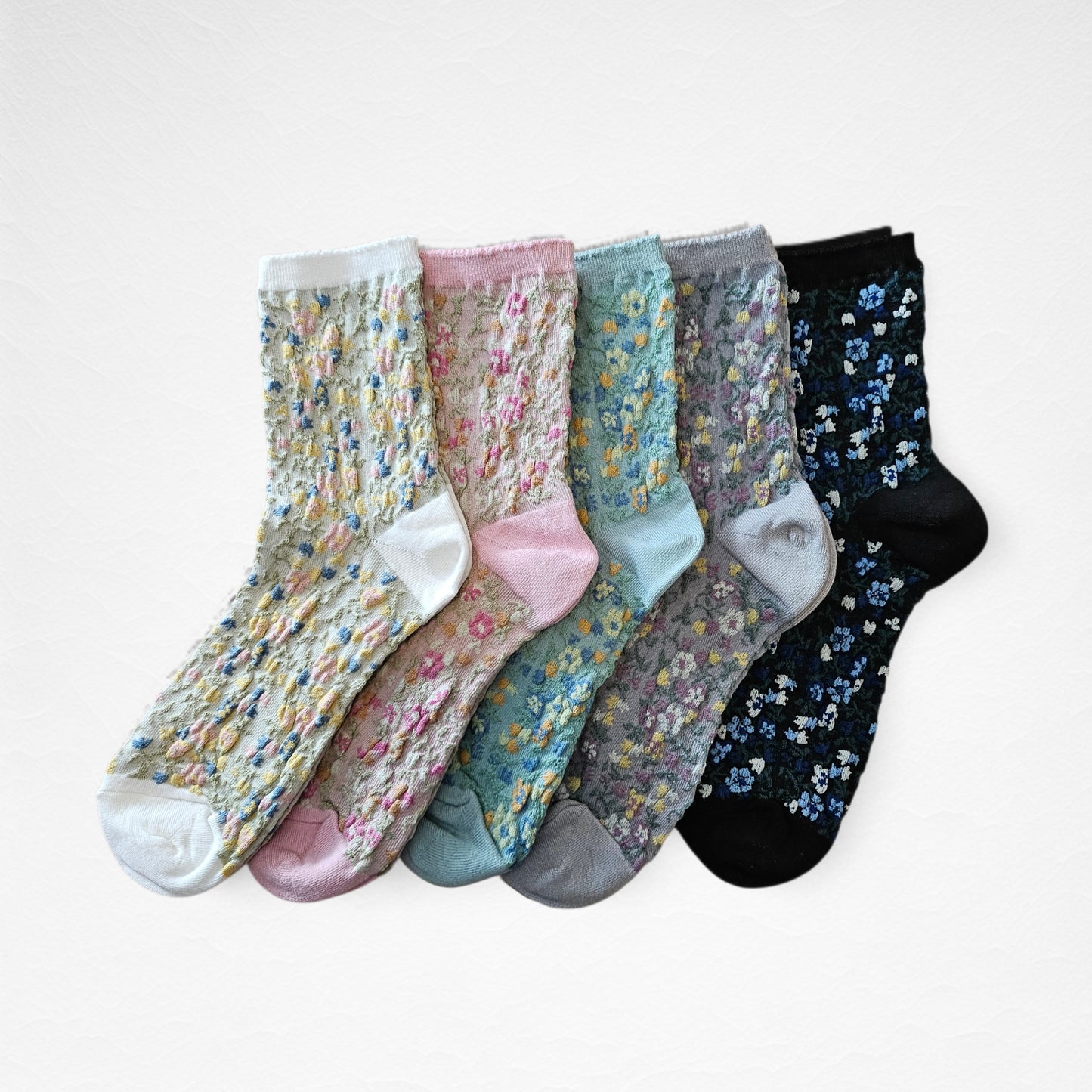 Flower Garden Pattern Women’s Cotton Socks [5 Colours available]