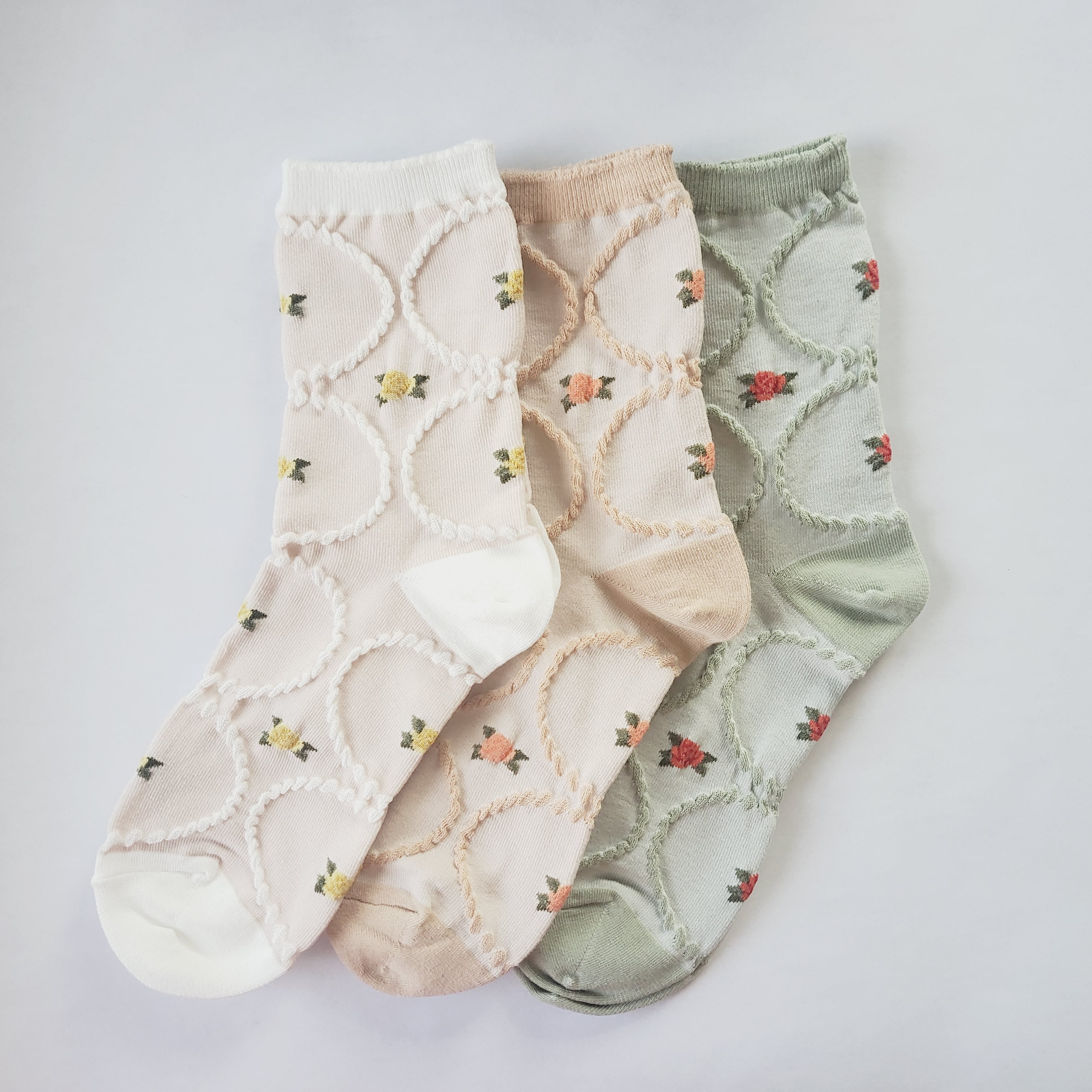 Ladies patterned best sale socks